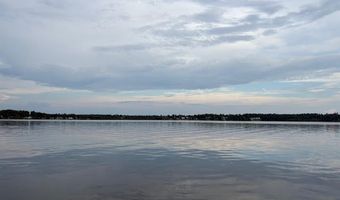 417 Lakepoint Rd, Alford, FL 32420