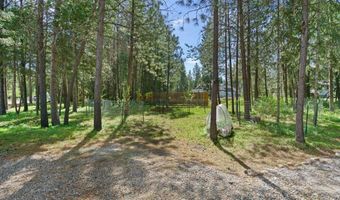 200 DANCING LIGHTS Ln, Athol, ID 83801