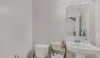 8964 Willow Break Ave, Las Vegas, NV 89148