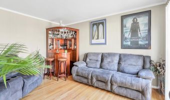 25 Cannonball Dr, Barnegat, NJ 08005
