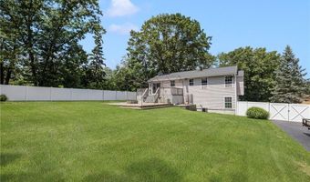 27 Tartaglia St, Johnston, RI 02919