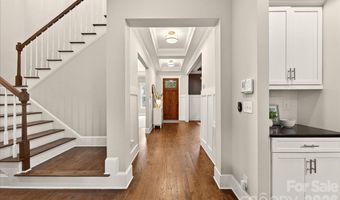 1624 Brook Rd, Charlotte, NC 28205