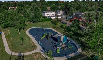 147 Sagewood Ter, Amherst, NY 14221
