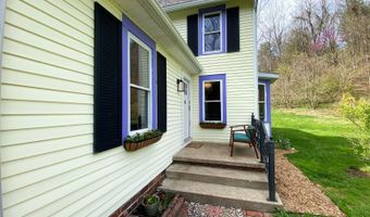 11522 Strouds Run Rd, Athens, OH 45701