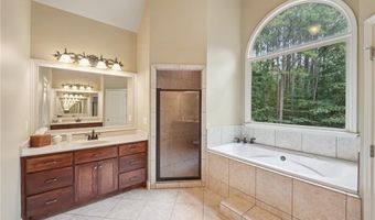 202 Saddlehorn Trl, Ball Ground, GA 30107