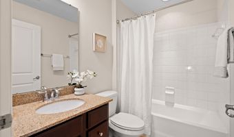 25741 CLAIRMONT MANOR Sq, Aldie, VA 20105