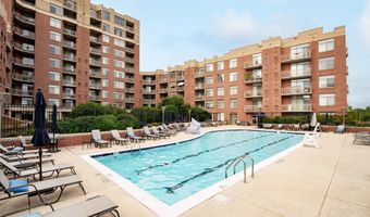 3650 S GLEBE Rd 450, Arlington, VA 22202