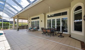 594 N Country Club Dr, Atlantis, FL 33462