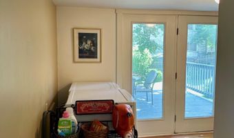 23 Holland St, Bangor, ME 04401