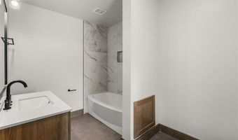 141 N Aspen St, Alma, CO 80420