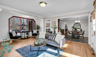 160 Pelican Rd, Middletown, NJ 07748