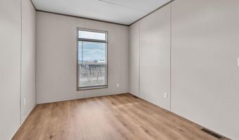 42 Hondo Seco Rd, Arroyo Hondo, NM 87513