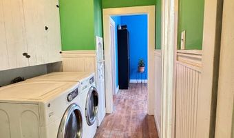 905 N 6th St, Alpine, TX 79830