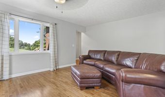 10114 Hayters Gap Rd, Abingdon, VA 24210