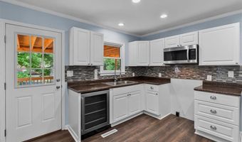 119 Oakhurst Dr, Asheboro, NC 27205
