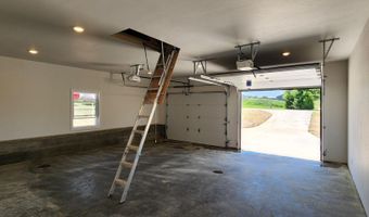 504 Brian, Ava, MO 65608