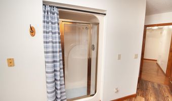 250 Garden Lks, Blacksburg, SC 29702