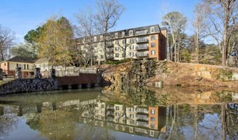 27207 Plantation Dr NE, Atlanta, GA 30324