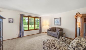 8065 NE 25th Ave, Altoona, IA 50009