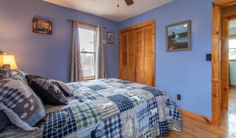 324 Lakeshore Dr, Brighton, VT 05846