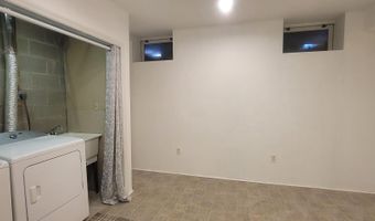 10 WOODFIELD Dr, Claymont, DE 19703