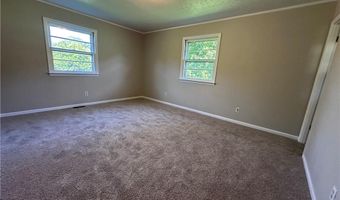 2213 Old Farmer Rd, Asheboro, NC 27205