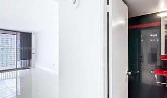 2801 NE 183rd St 1504W, Aventura, FL 33160