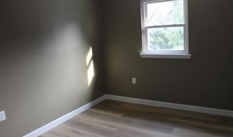 2620 MOUNTAIN Ln, Allentown, PA 18103