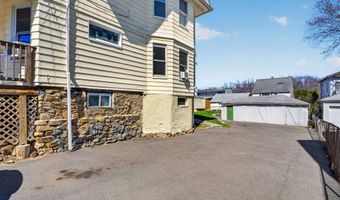380 Gurdon St 1, Bridgeport, CT 06606