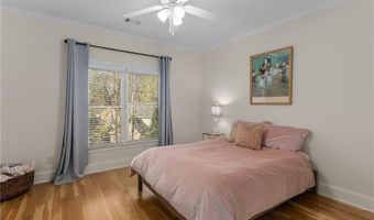 5176 Creek Walk Cir, Peachtree Corners, GA 30092