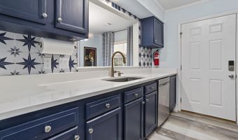 407 Citizen St, Bay St. Louis, MS 39520
