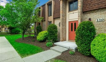 130 Groton Dr 4, Amherst, NY 14228