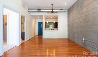2116 Mcclintock Rd 122, Charlotte, NC 28205