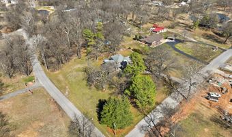 916 E 27th St, Baxter Springs, KS 66713