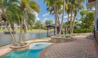 769 KINGSTON Ct, Apollo Beach, FL 33572