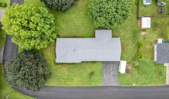 12 Sunset Dr, Afton, NY 13730
