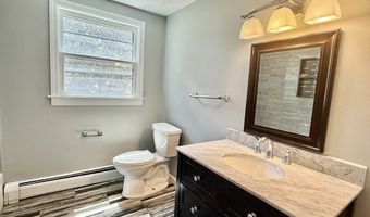 14 Greenville St, Billerica, MA 01821