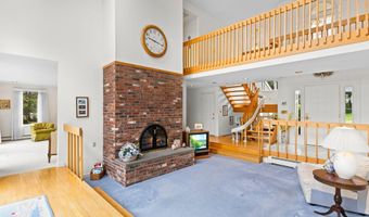 376 Flint St, Barnstable, MA 02630