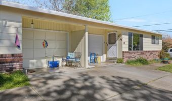 1208 Iowa St, Ashland, OR 97520