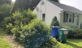 4 Elgin Ave, Bethel, CT 06801