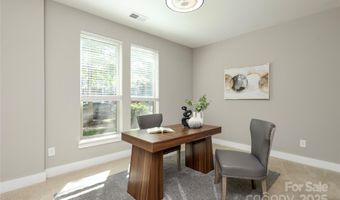 926 Steel House Blvd, Charlotte, NC 28205