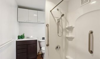 4705 Prairieburg Rd, Anamosa, IA 52205