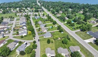 1126 Benjamin Dr, Alexandria, MN 56308