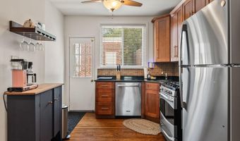 4009 LAURISTON St, Philadelphia, PA 19128