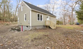 117 W Chippen Hill Rd, Burlington, CT 06013