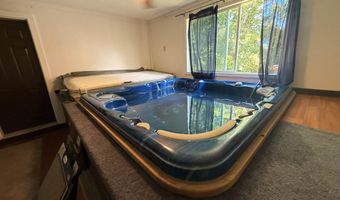 612 Nortontown Rd, Addison, VT 05491