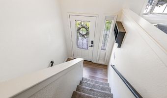 1104 Leslie Ln, Benton City, WA 99320
