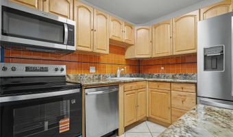 20335 W Country Club Dr 1702, Aventura, FL 33180