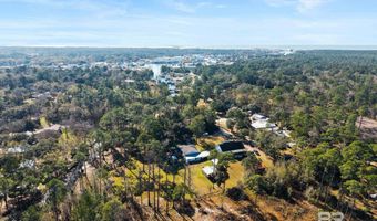13545 Lyons Ave, Bayou La Batre, AL 36509