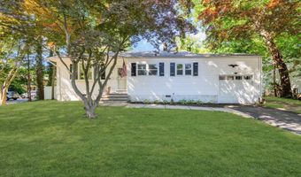 15 Columbia Ave, Atlantic Highlands, NJ 07716